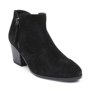Dart Boot in Black Suede