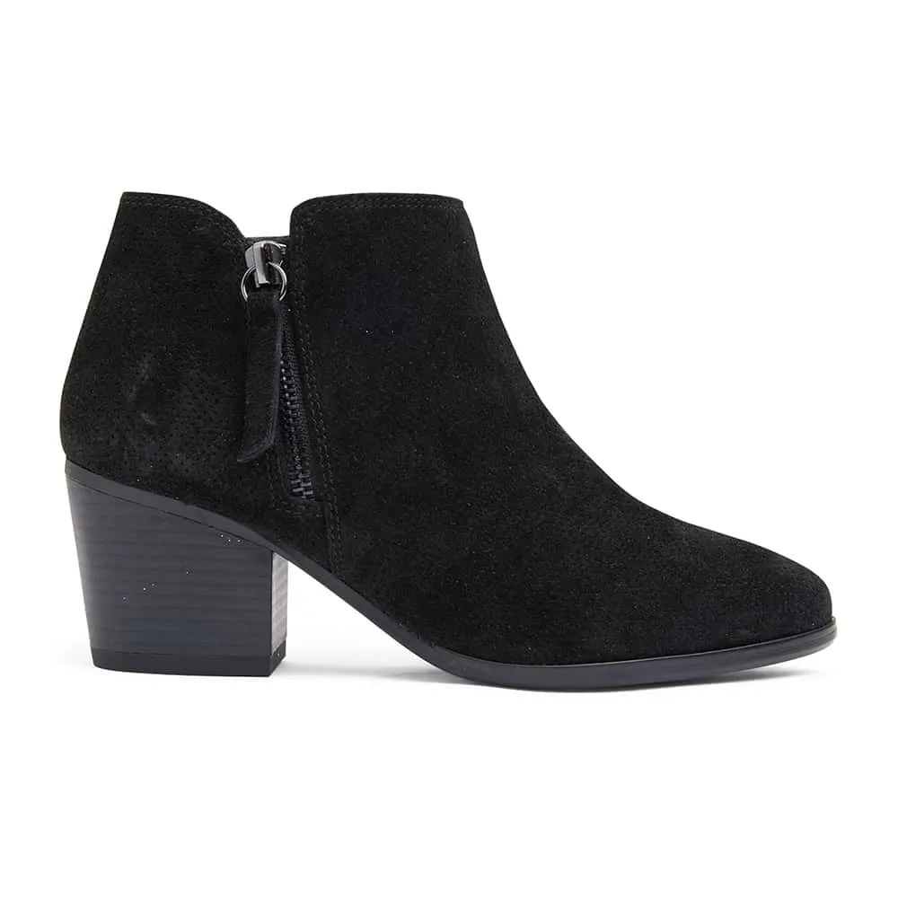 Dart Boot in Black Suede