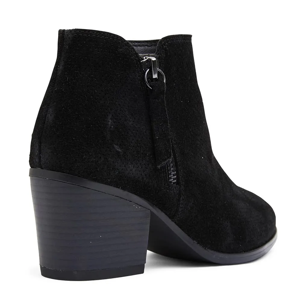 Dart Boot in Black Suede